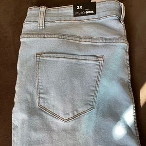 Fashion nova light wash